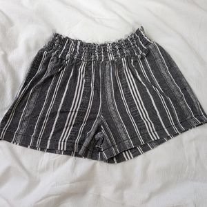 Time & Tru soft shorts